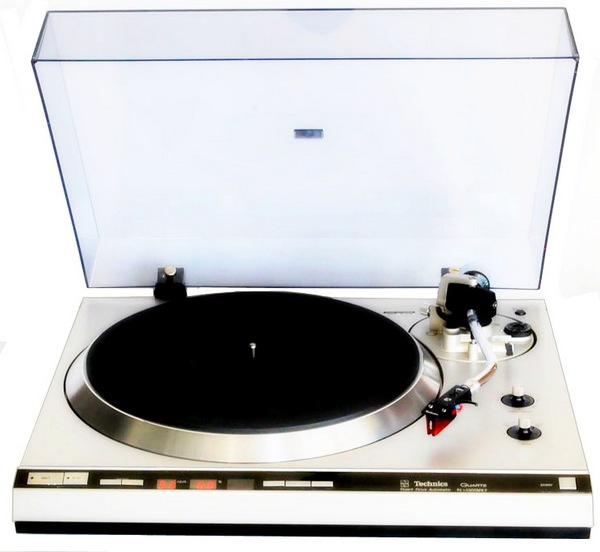 TECHNICS SL-1300