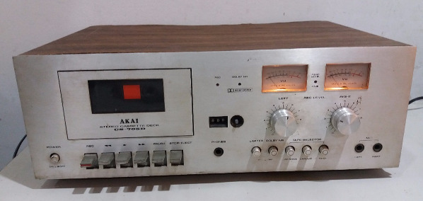 Akai CS-705D